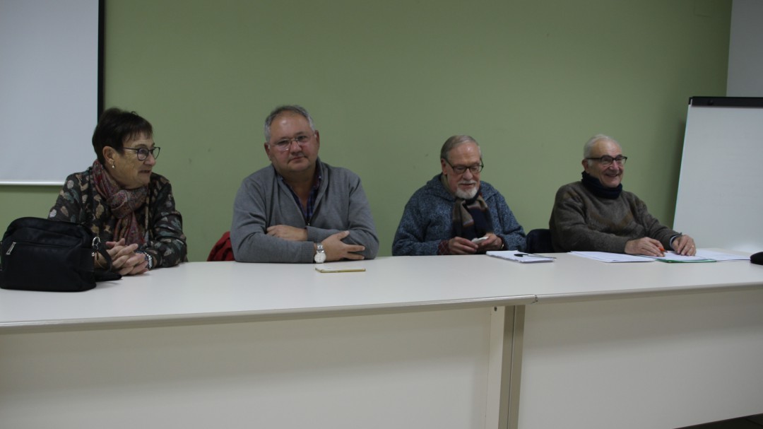 La Federación de Vecinos denuncia el ninguneo del Ayuntamiento hacia las asociaciones vecinales