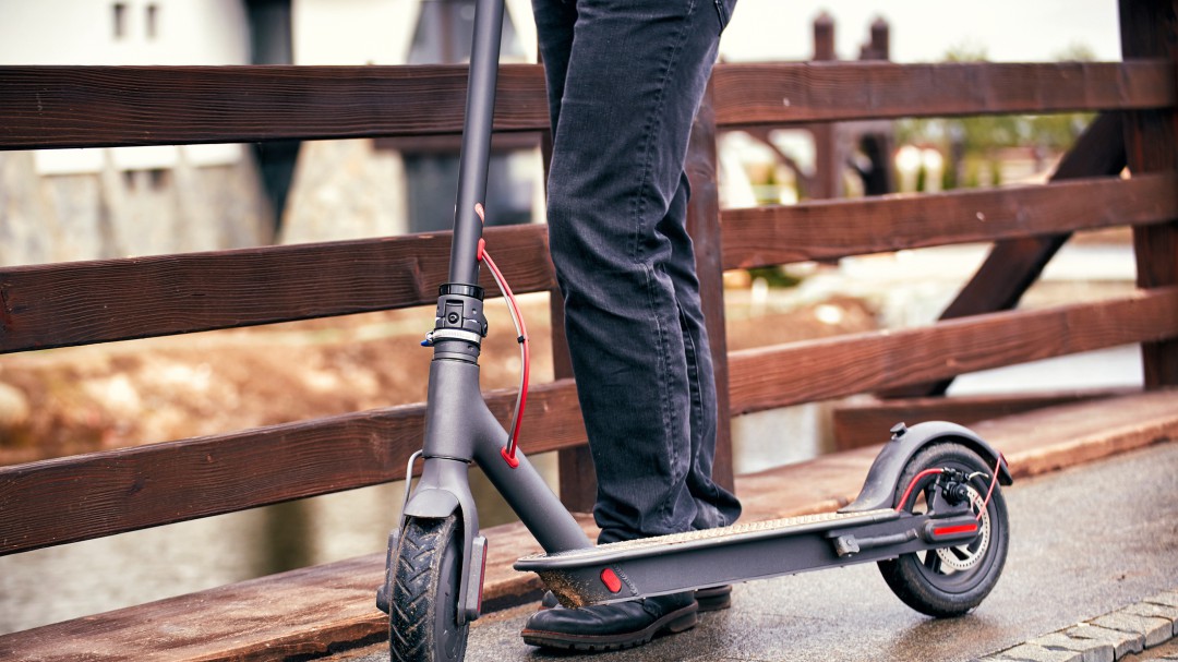 ¿Urge regular en Málaga los patinetes eléctricos?