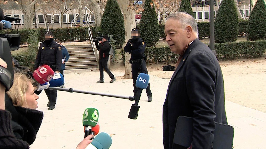 Piden 10 años de cárcel para el comisario Pino por el pendrive fantasma de los Pujol
