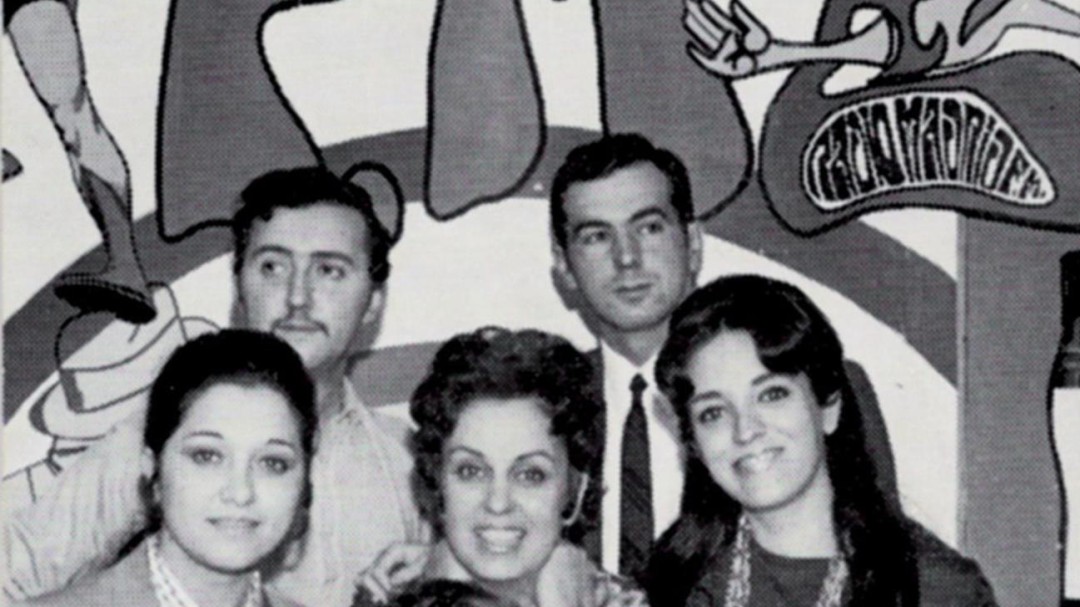 Escucha esta canción
