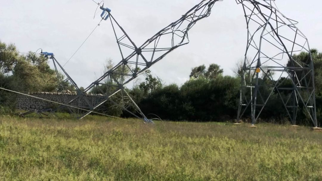 MÉS per Menorca exige al Gobierno que traslade generadores para evitar un nuevo apagón eléctrico MÉS per Menorca exige al Gobierno que traslade generadores para evitar un nuevo apagón eléctrico