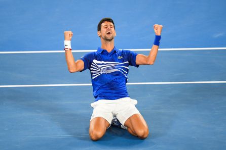 Djokovic celebra su séptimo título en Australia. Djokovic celebra su séptimo título en Australia.