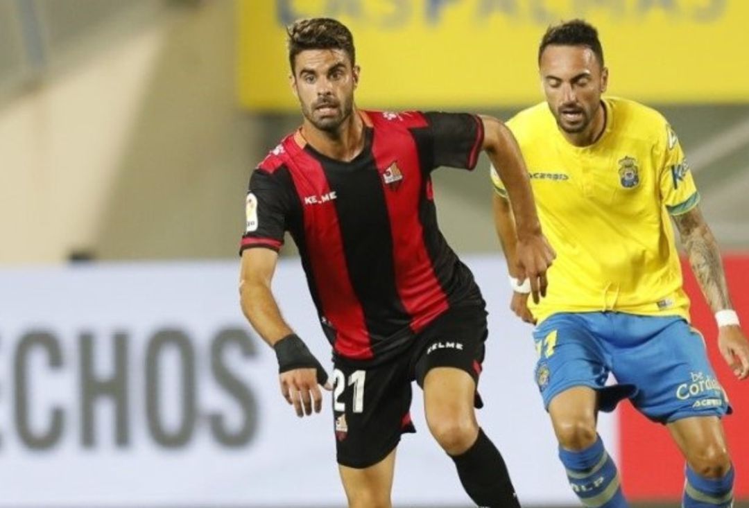El club no podrá competir durante los próximos tres años. El club no podrá competir durante los próximos tres años.