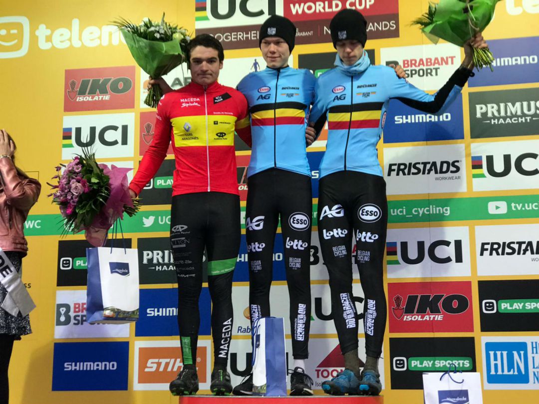 Gran carrera de Carlos Canal y de nuevo en el podio, en esta ocasión en la Copa del Mundo de Ciclocroos en Holanda. Gran carrera de Carlos Canal y de nuevo en el podio, en esta ocasión en la Copa del Mundo de Ciclocroos en Holanda.