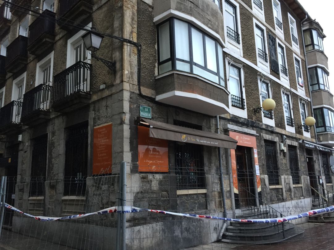 La administración informará de la situación del edificio a los afectados. La administración informará de la situación del edificio a los afectados.