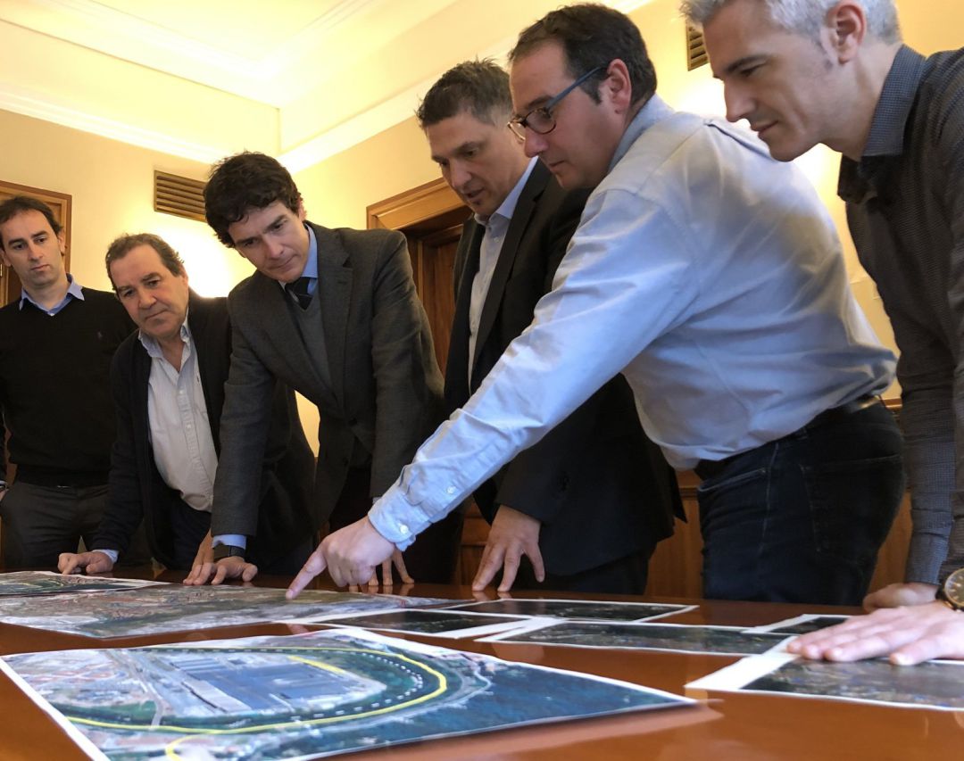 "Unir por tren Galdakao y el hospital es más eficaz que por metro" "Unir por tren Galdakao y el hospital es más eficaz que por metro"