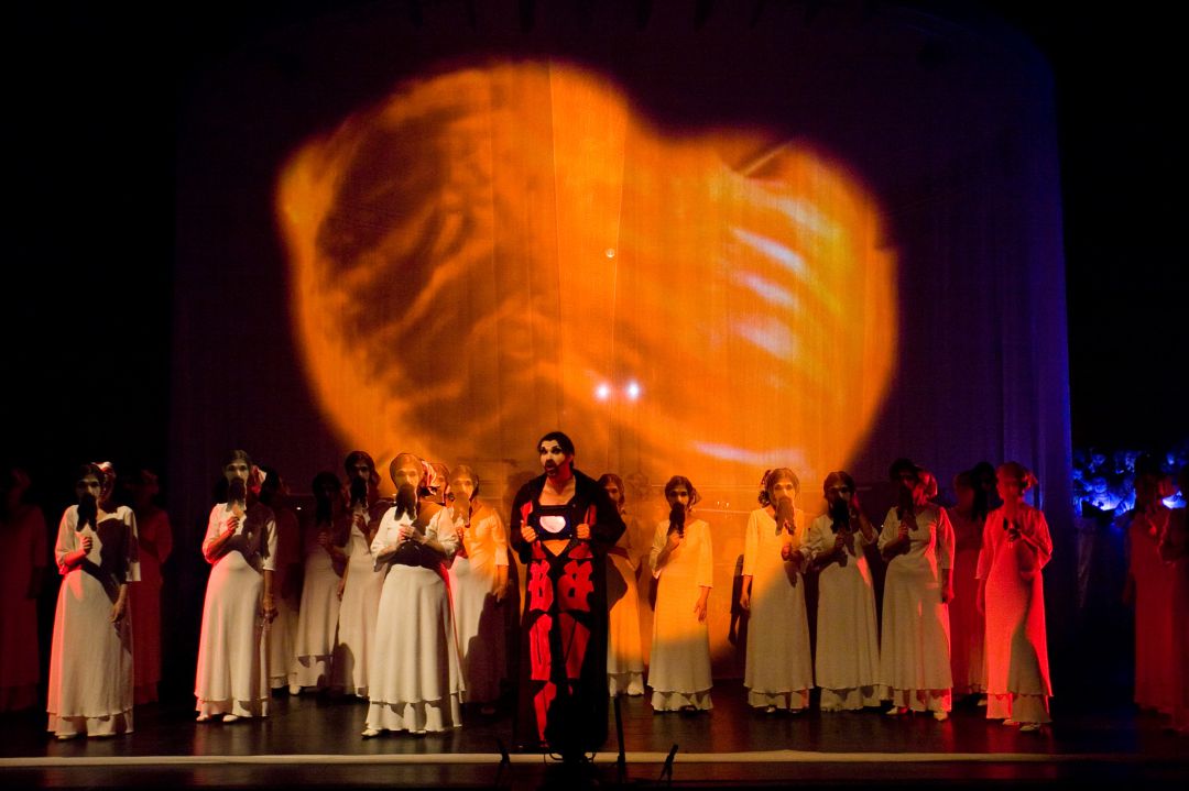 Carmina Burana de La Fura dels Baus Carmina Burana de La Fura dels Baus