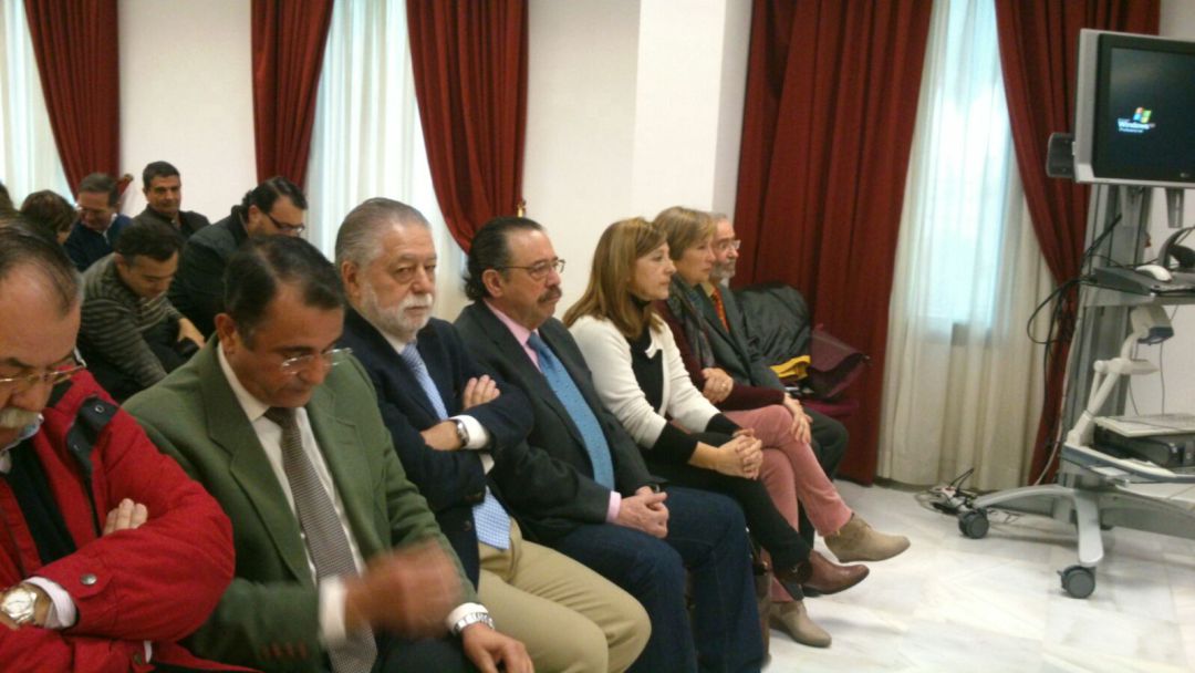 María del Carmen Martínez, junto al resto de imputados en el juicio del caso PTA María del Carmen Martínez, junto al resto de imputados en el juicio del caso PTA
