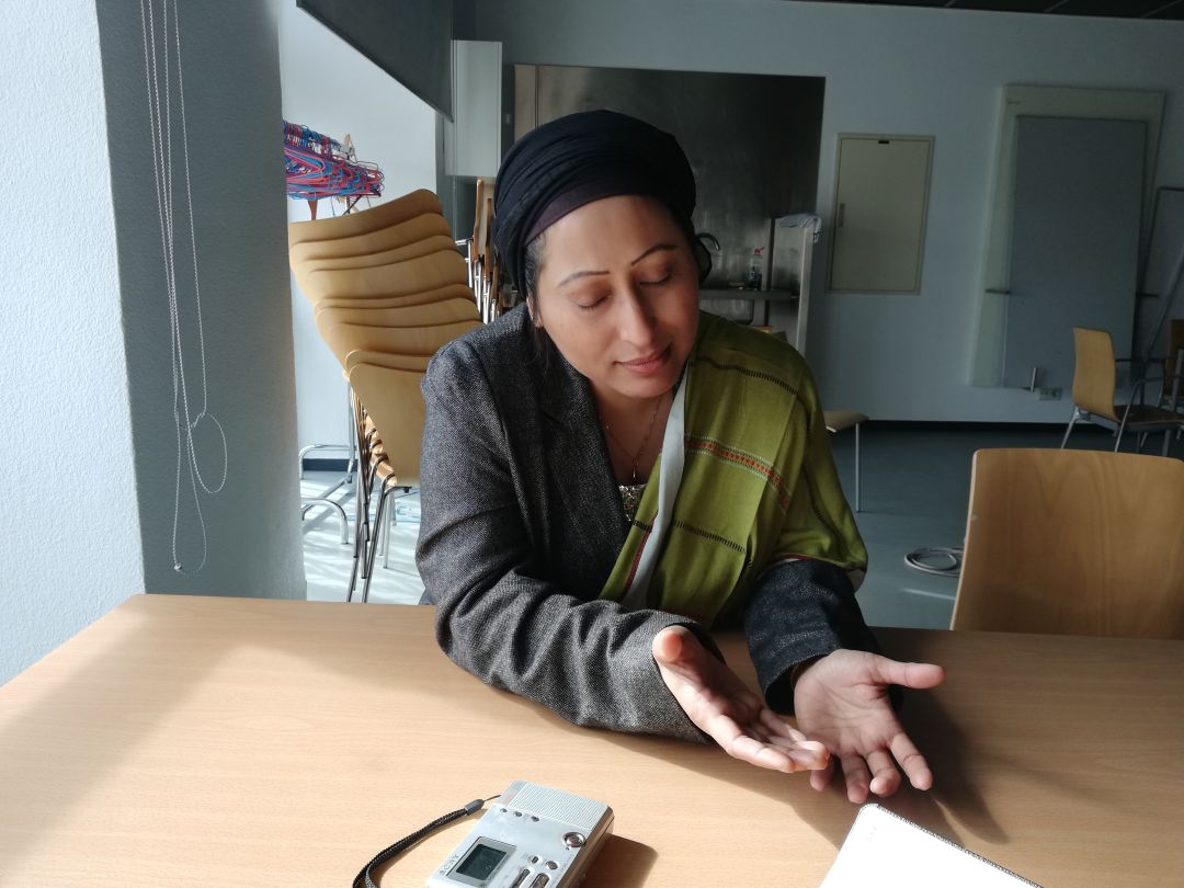 Razi Sultana es investigadora y educadora rohinya especializada en documentar violaciones y crimenes de guerra ademas de trafico de seres humanos en Myanmar Razi Sultana es investigadora y educadora rohinya especializada en documentar violaciones y crimenes de guerra ademas de trafico de seres humanos en Myanmar