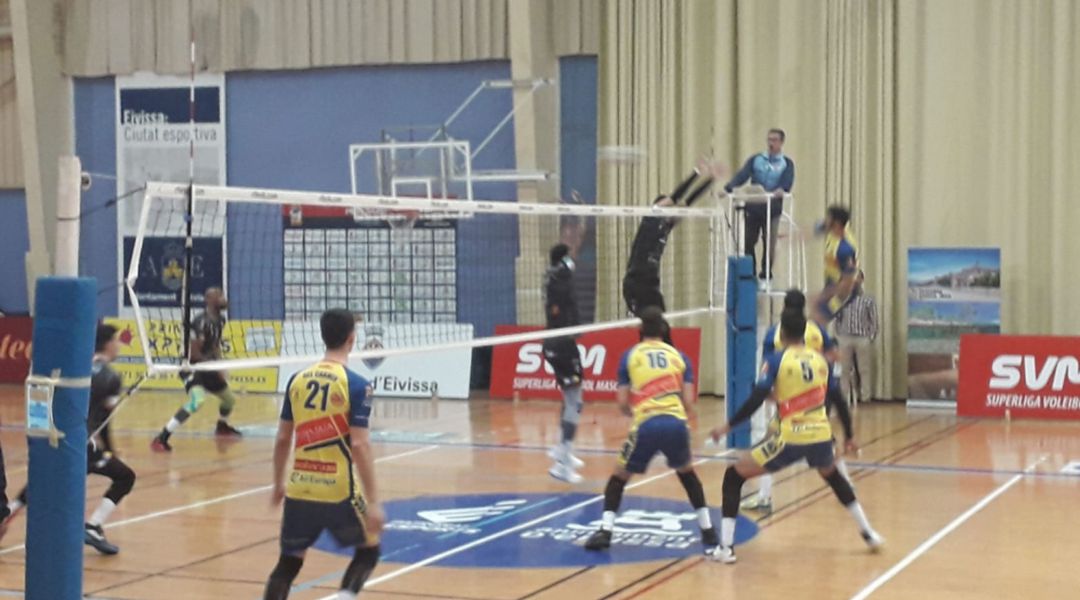 3-2. Remontada heroica de Ushuaïa ante Vecindario 3-2. Remontada heroica de Ushuaïa ante Vecindario