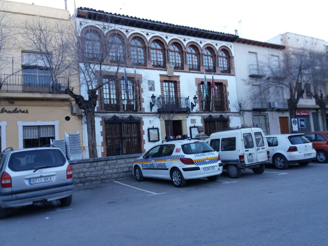 Fachada principal del Ayuntamiento de Jódar Fachada principal del Ayuntamiento de Jódar