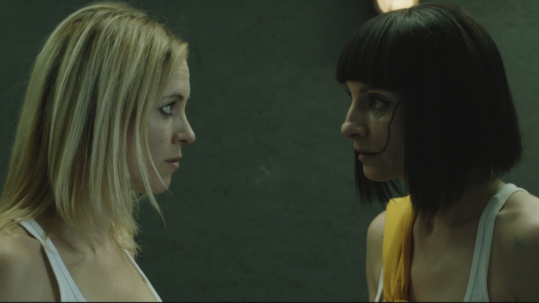 Maggie Civantos y Najwa Nimri en el final de 'Vis a vis' Maggie Civantos y Najwa Nimri en el final de 'Vis a vis'