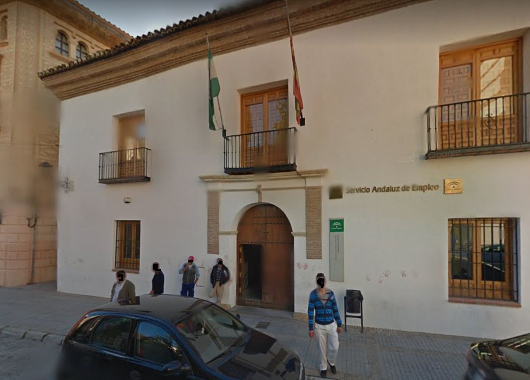 Oficina del Servicio Andaluz de Empleo de Guadix. Oficina del Servicio Andaluz de Empleo de Guadix.