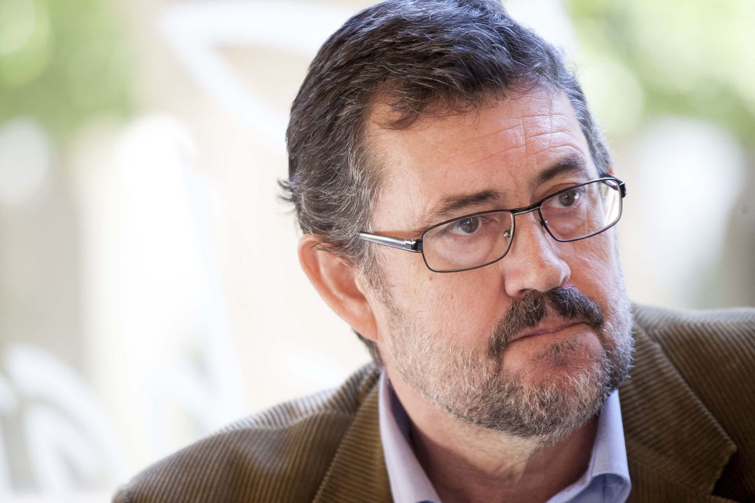Rafael Esteban continuará de portavoz del grupo municipal de Izquierda Unida. Rafael Esteban continuará de portavoz del grupo municipal de Izquierda Unida.