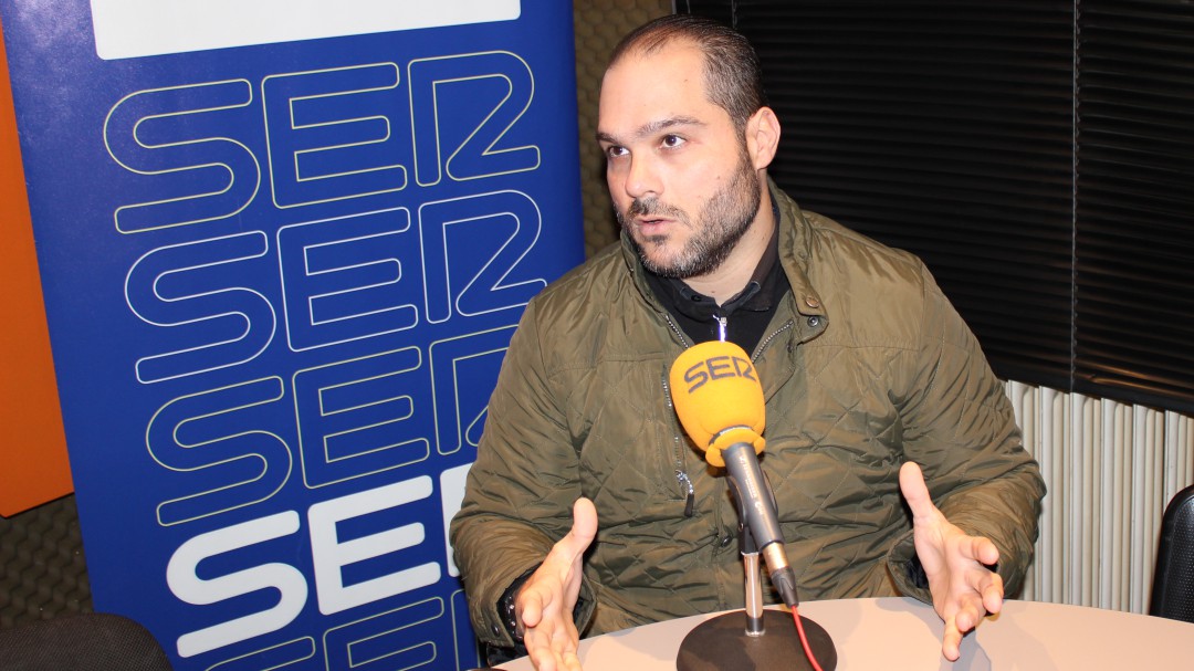 Sergio Contreras: En Venezuela una de las torturas que nos hacían era escuchar discursos de Chávez durante horas