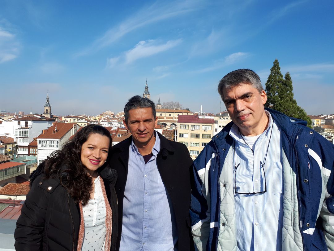 Karen, Jean Carlo y Marco
Karen, Jean Carlo y Marco