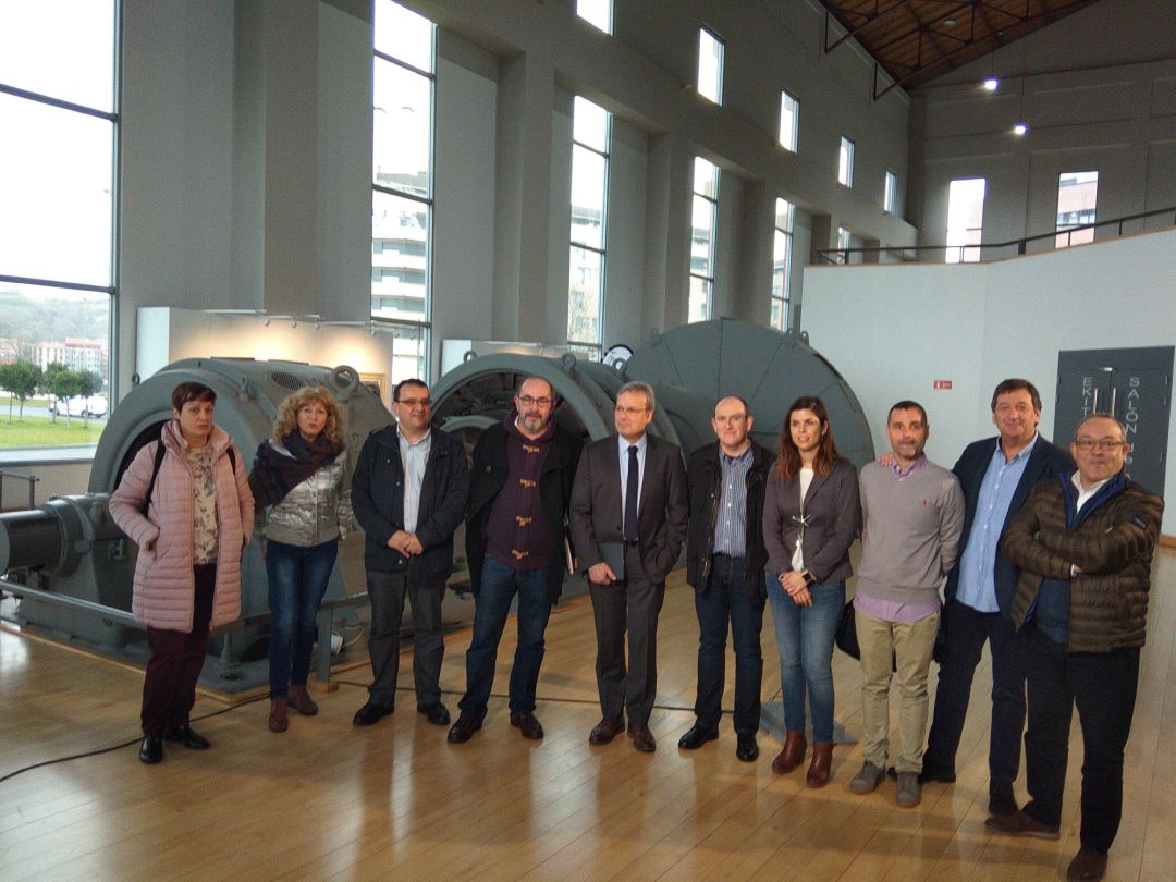 Alfredo Retortillo presenta su candidatura a la alcaldía de Barakaldo Alfredo Retortillo presenta su candidatura a la alcaldía de Barakaldo