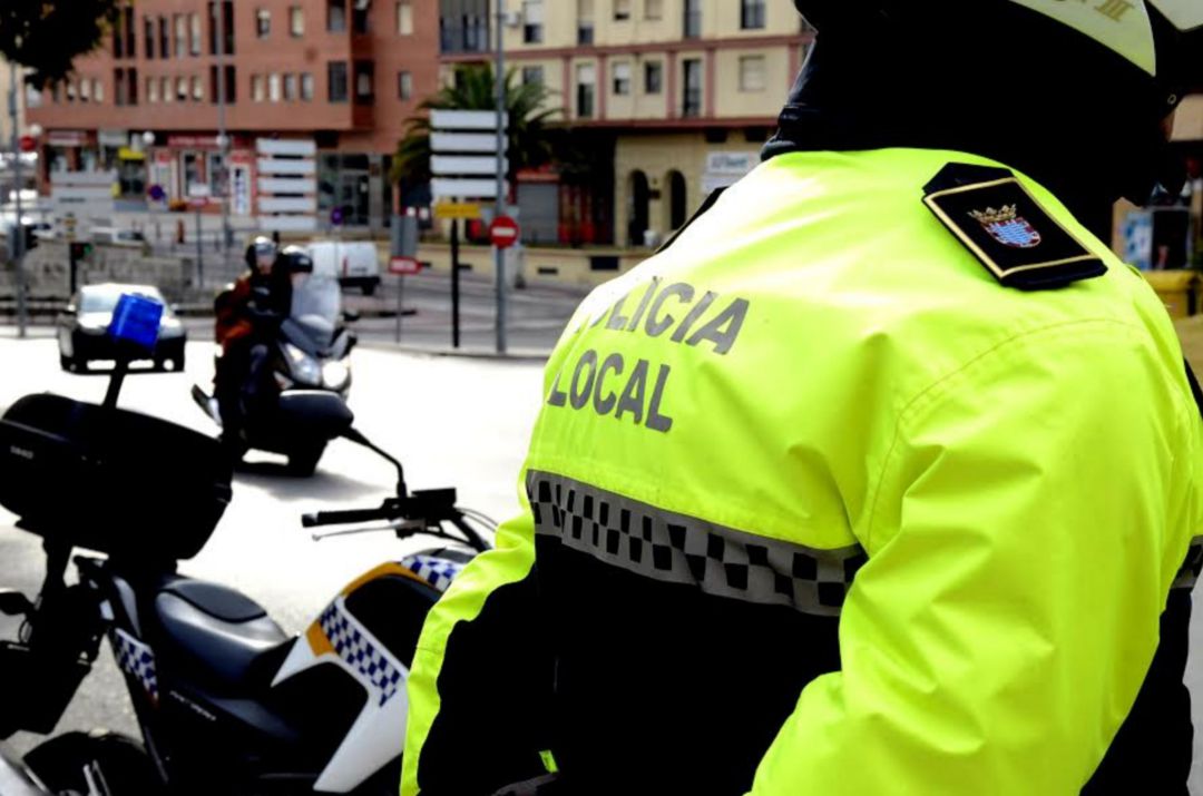 Agente de la Policía local de Jerez Agente de la Policía local de Jerez