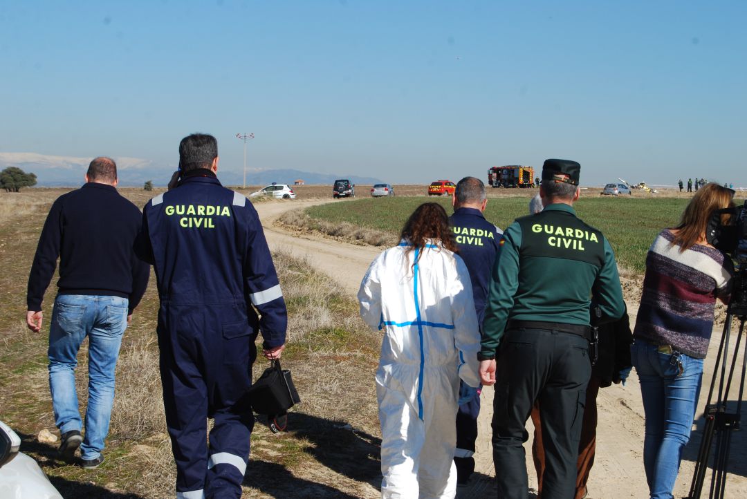 Los servicios de emergencia en el lugar donde ha ocurrido el accidente de la avioneta en Quijorna Los servicios de emergencia en el lugar donde ha ocurrido el accidente de la avioneta en Quijorna