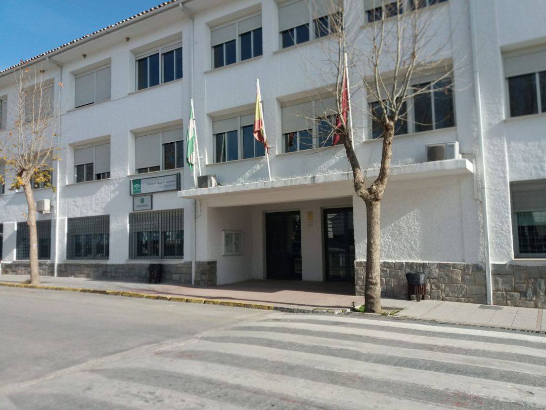 Entrada principal del IES Juan López Morillas Entrada principal del IES Juan López Morillas