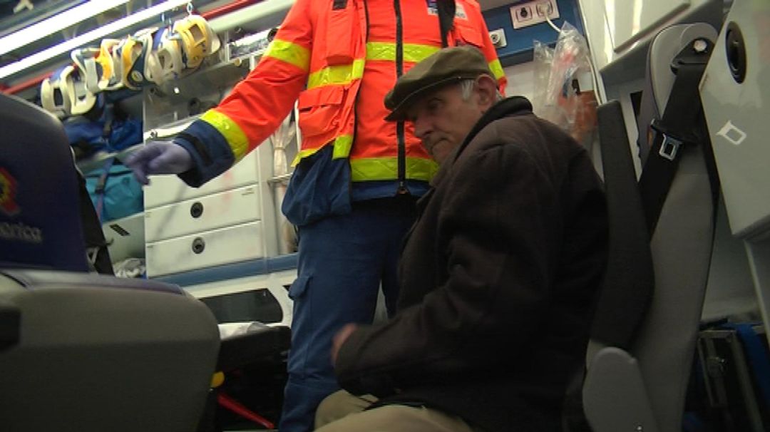 El hombre, de 79 años, está acusado de rayar más de mil coches en O Calvario El hombre, de 79 años, está acusado de rayar más de mil coches en O Calvario