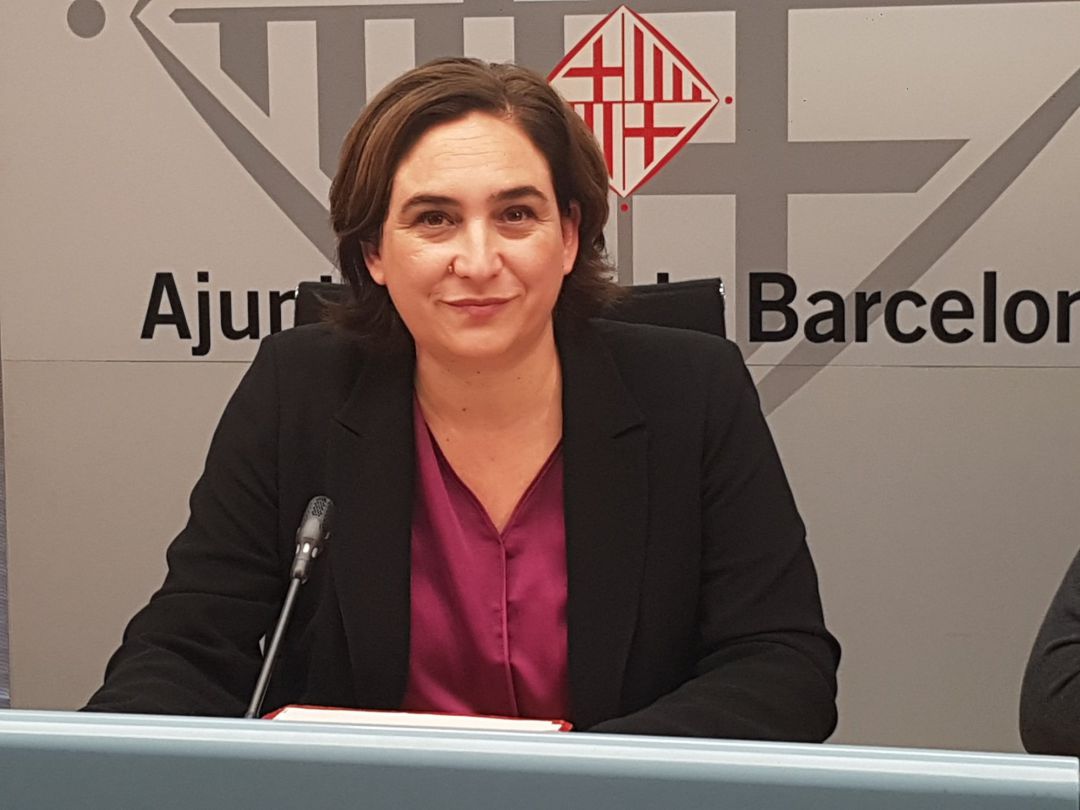 La alcaldesa de Barcelona, Ada Colau, en rueda de prensa La alcaldesa de Barcelona, Ada Colau, en rueda de prensa