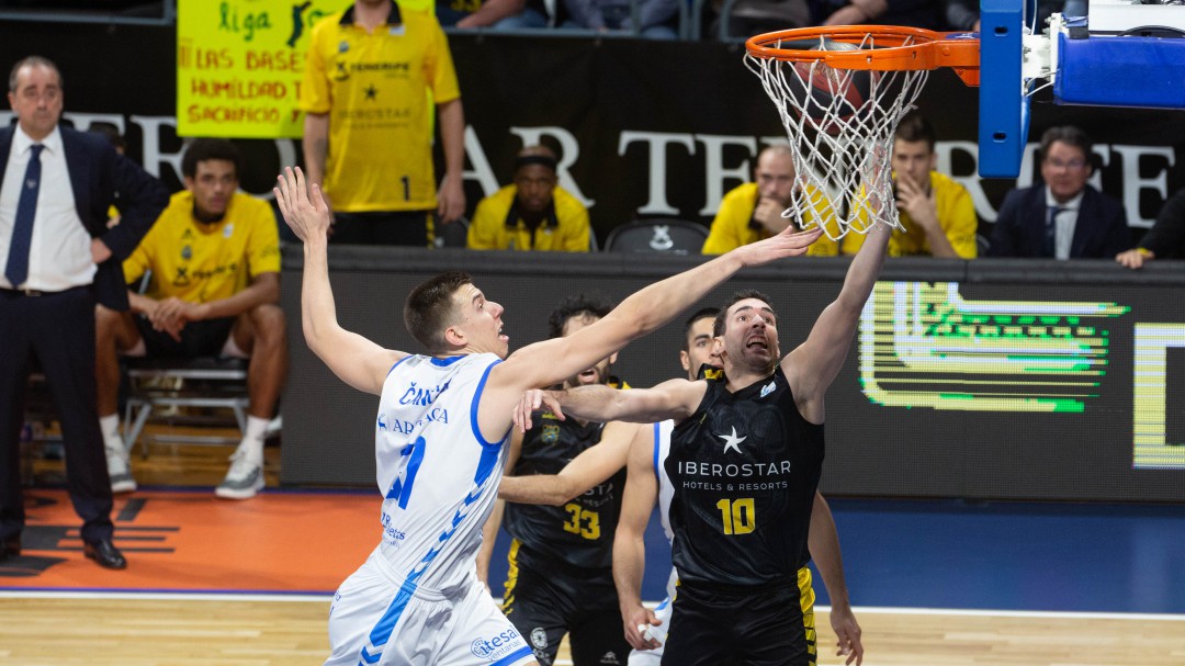 El Canarias cae en casa (83-88)