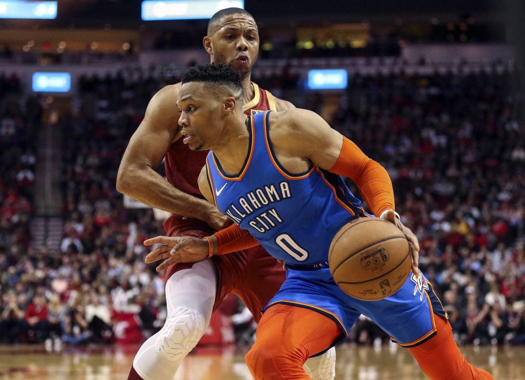 Jordan elogia a Harden y Westbrook, pero defiende su leyenda