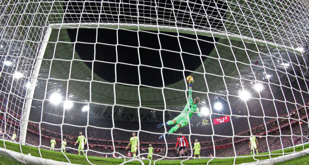 Paradón de Ter Stegen a Susaeta Paradón de Ter Stegen a Susaeta