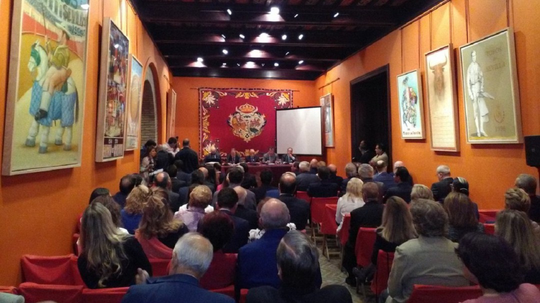 Chicuelo abrió las XVIII Lecciones Magistrales del Aula Taurina de Sevilla