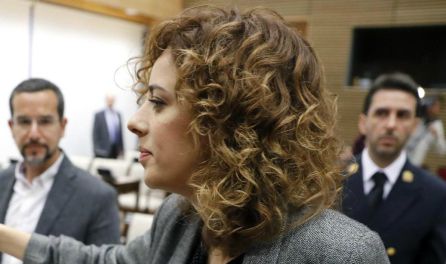 El Congreso rechaza tramitar los Presupuestos y los devuelve al Gobierno El Congreso rechaza tramitar los Presupuestos y los devuelve al Gobierno