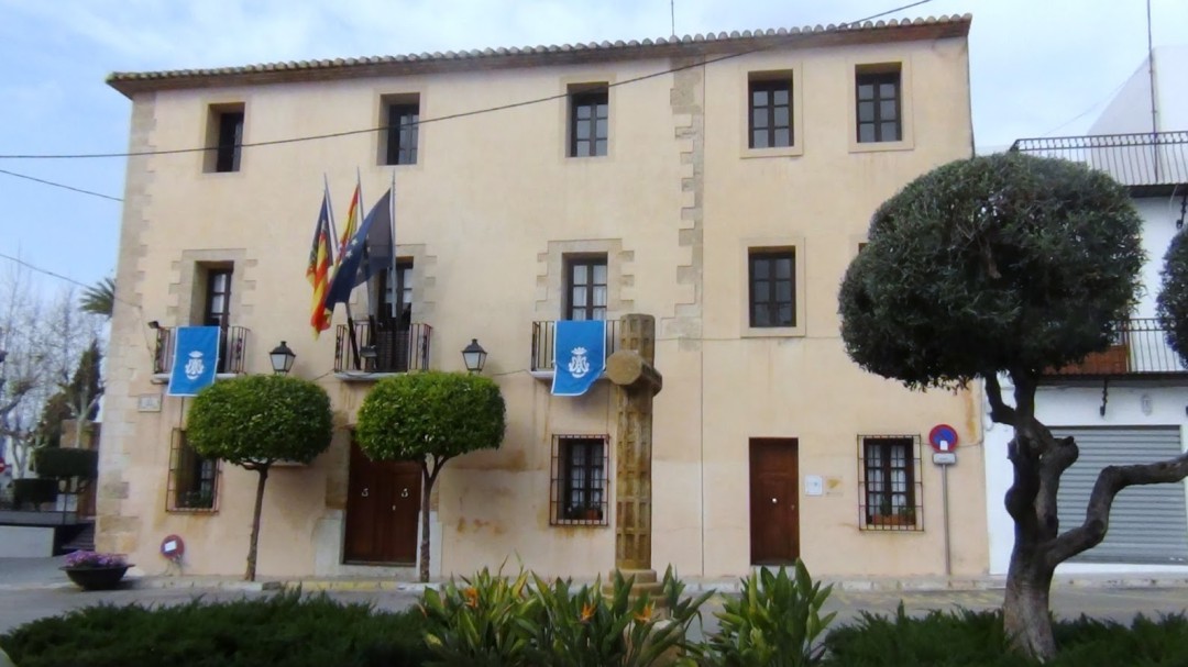 Benissa estudia ubicaciones para la instalación de puntos de recarga de coches eléctricos