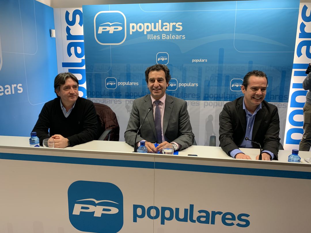 Sólo el PP apoyará a Toni Fuster como senador autonómico balear en el Senado Sólo el PP apoyará a Toni Fuster como senador autonómico balear en el Senado