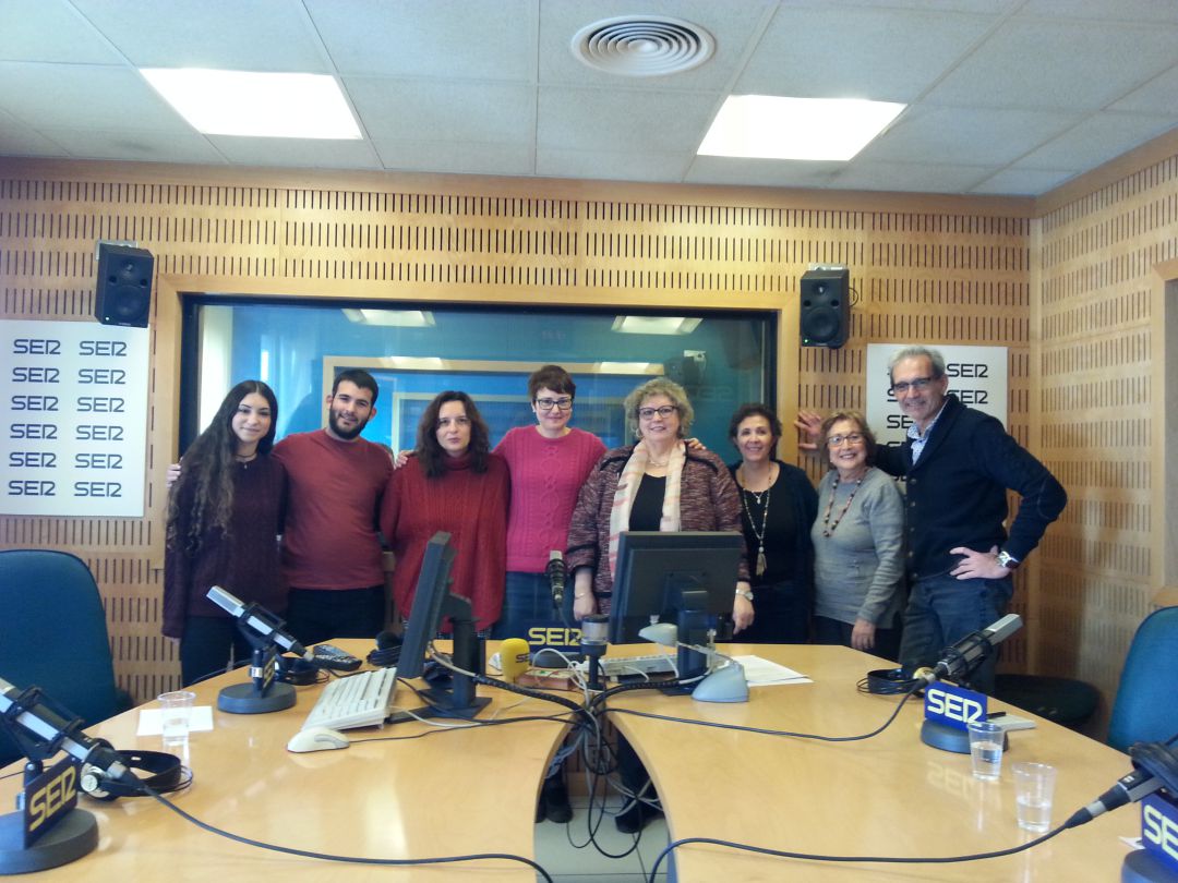 De la radionovela al pódcast De la radionovela al pódcast