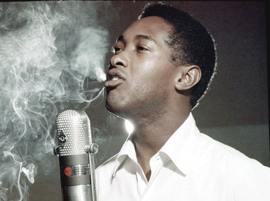 Elvira Lindo nos habló de la figura de San Cooke en Radio Lindo. El punto de partida el documental "El doble asesinato de Sam Cooke Elvira Lindo nos habló de la figura de San Cooke en Radio Lindo. El punto de partida el documental "El doble asesinato de Sam Cooke