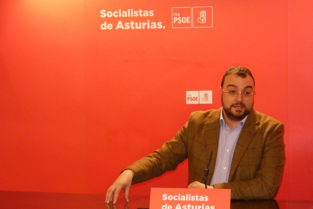 Barbón ha comparecido en rueda de prensa para valorar la convocatoria de elecciones. Barbón ha comparecido en rueda de prensa para valorar la convocatoria de elecciones.