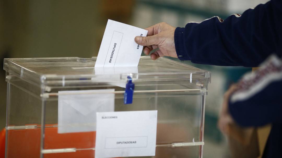 ¿Seguirán los partidos asturianos la estela de relevos en las Generales o no da tiempo a experimentos?