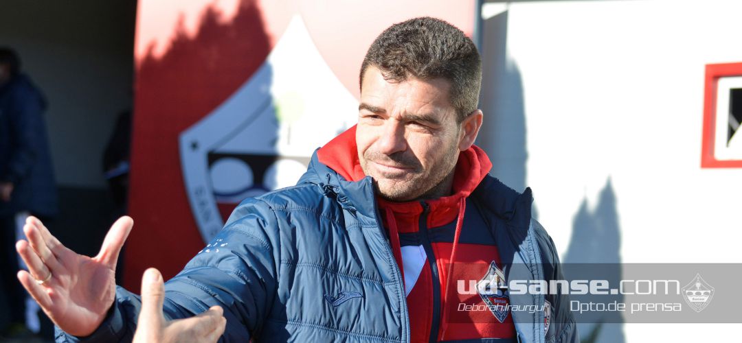 Manolo Cano, entrenador de la UD Sanse Manolo Cano, entrenador de la UD Sanse