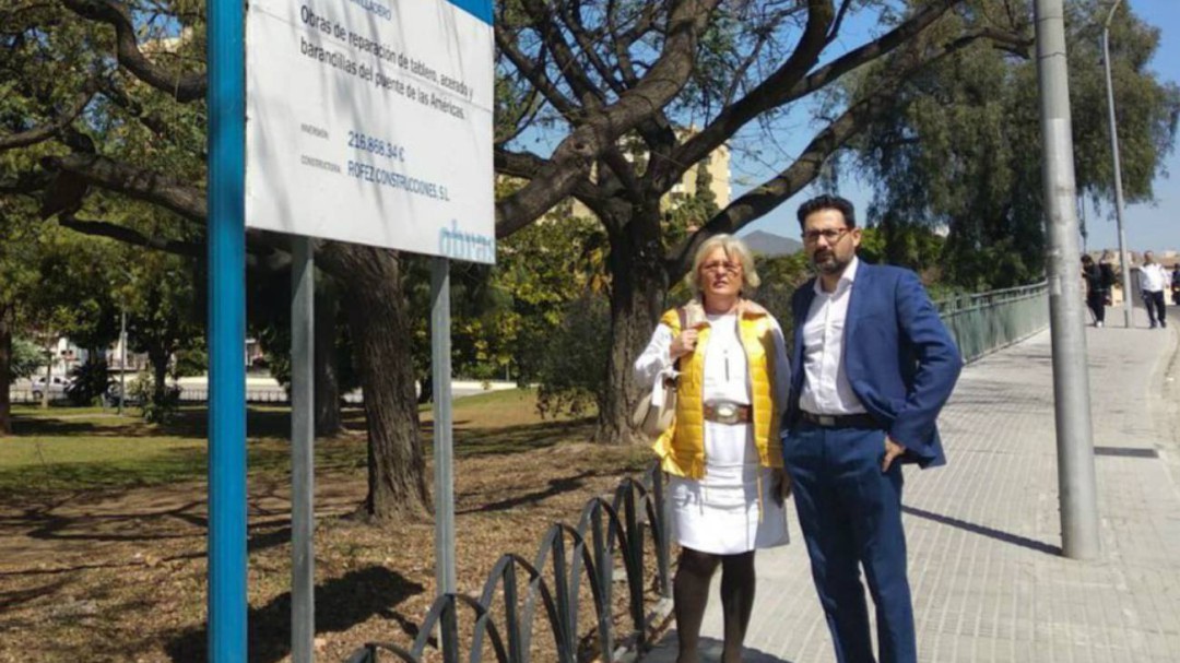 El juzgado cita a declarar como investigados a los concejales Pomares y Porras por Villas del Arenal