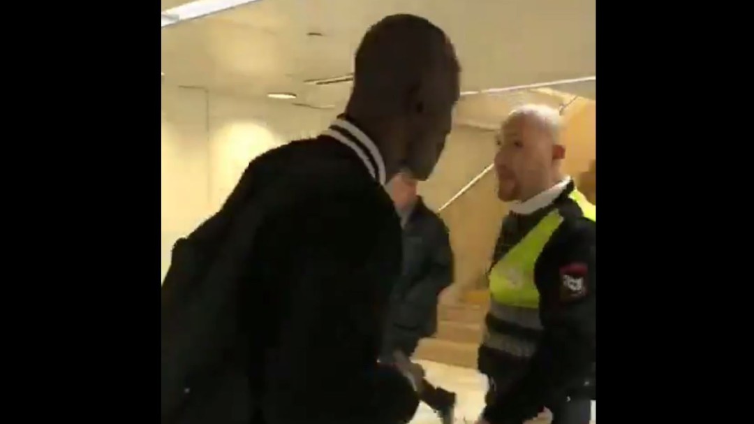 Renfe aparta al vigilante de seguridad denunciado por Es Racismo