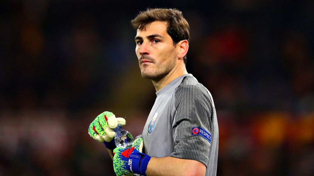 Carrusel Confidential: LaLiga negocia el fichaje de Iker Casillas