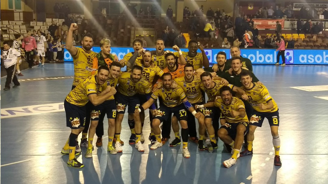 Bidasoa se comió al León