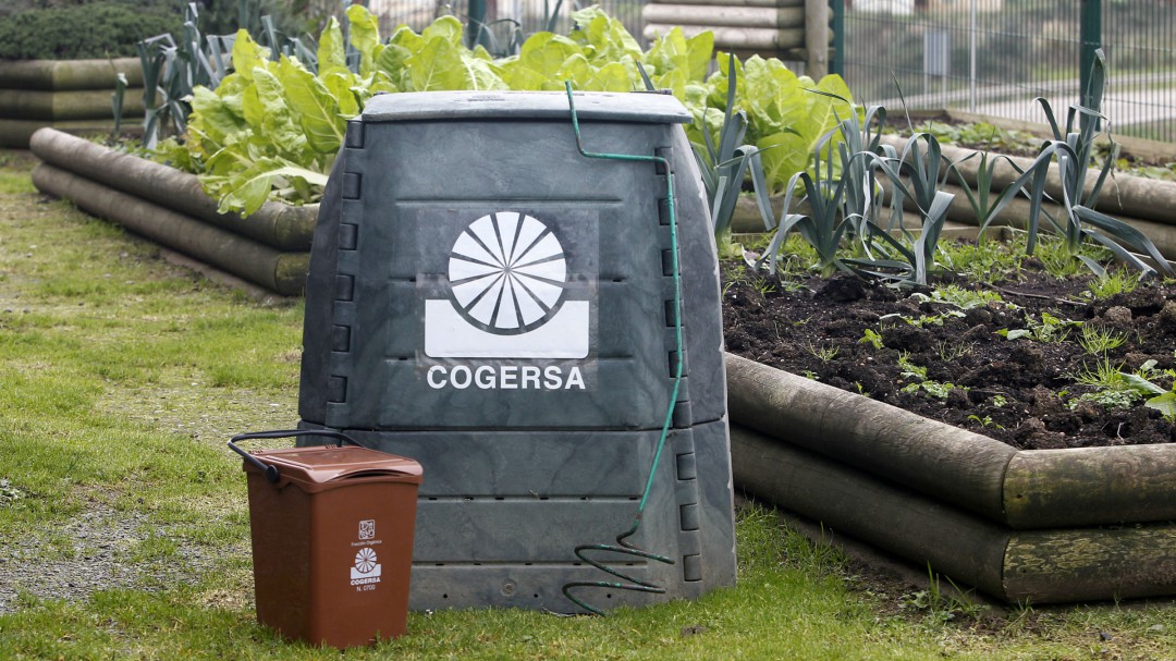Gijón se suma a la campaña de compostaje doméstico de Cogersa