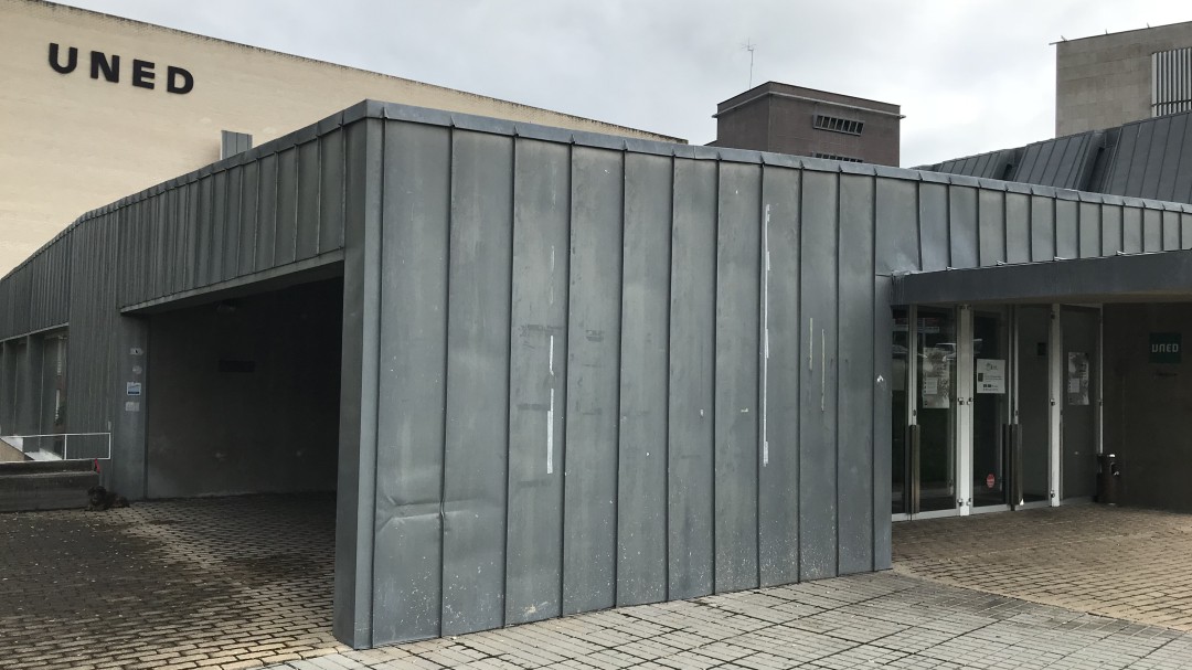 La UNED saca una treintena de plazas de profesores para el centro de Ponferrada