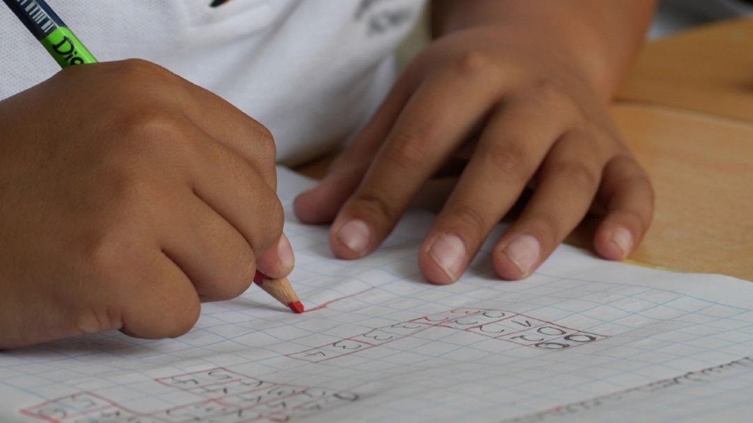 La Comunidad de Madrid se niega a cubrir las vacantes en aulas para niños con autismo