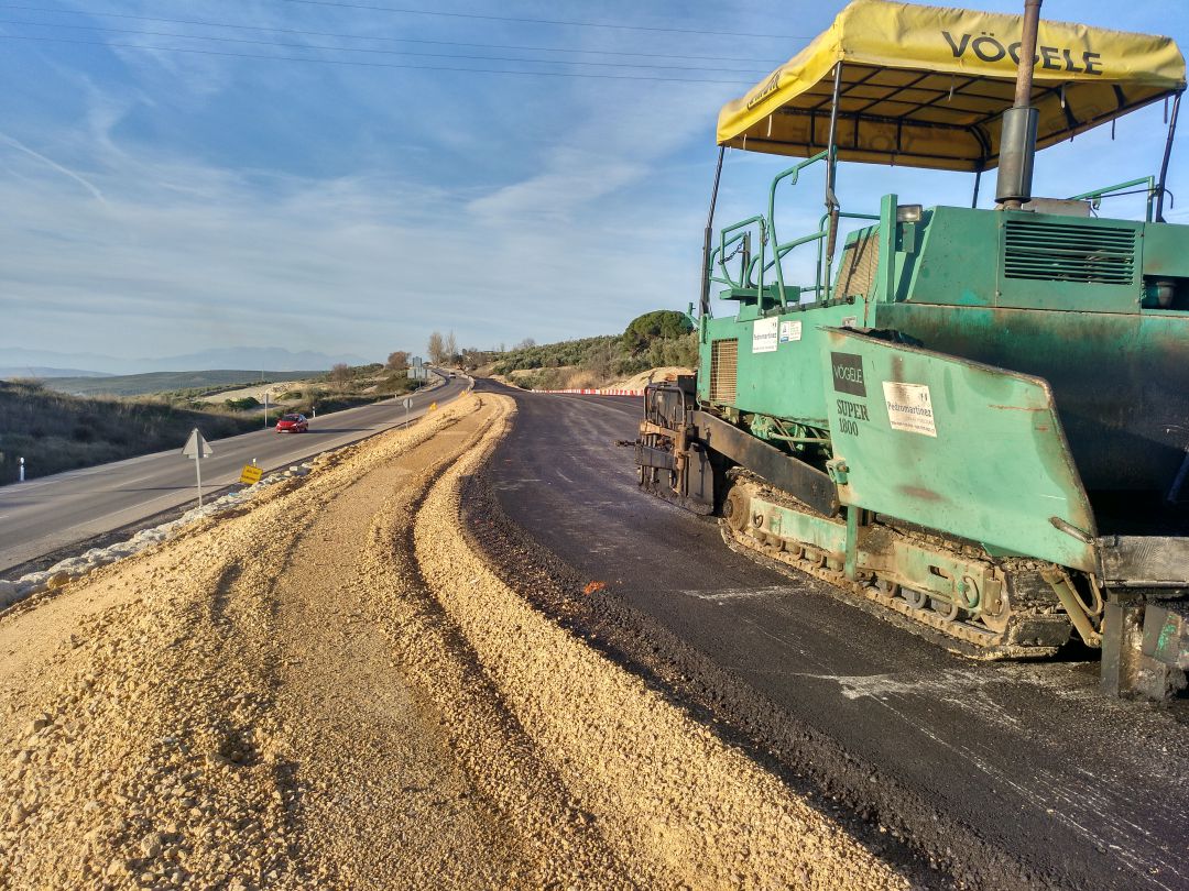 Obras de construcción de la autovía A-32 en el tramo Villacarrillo-Villanueva del Arzobispo. Obras de construcción de la autovía A-32 en el tramo Villacarrillo-Villanueva del Arzobispo.
