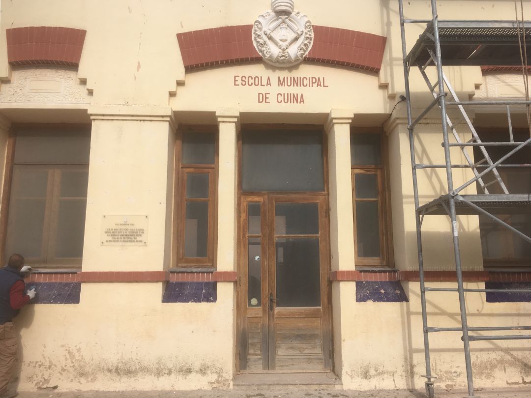 Rehabilitació de l'antic edifici de les Escoles de St. Llàtzer a Tortosa Rehabilitació de l'antic edifici de les Escoles de St. Llàtzer a Tortosa