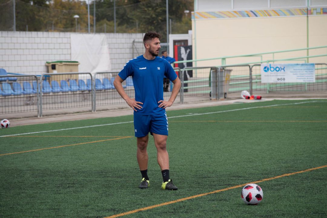 El Talavera pierde el partido y a Juanra para lo que resta de temporada El Talavera pierde el partido y a Juanra para lo que resta de temporada
