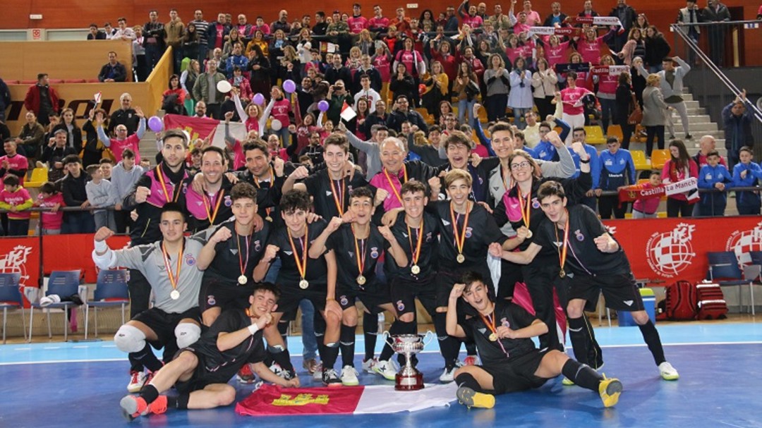 Oro y plata: el brillante futuro del fútbol sala regional