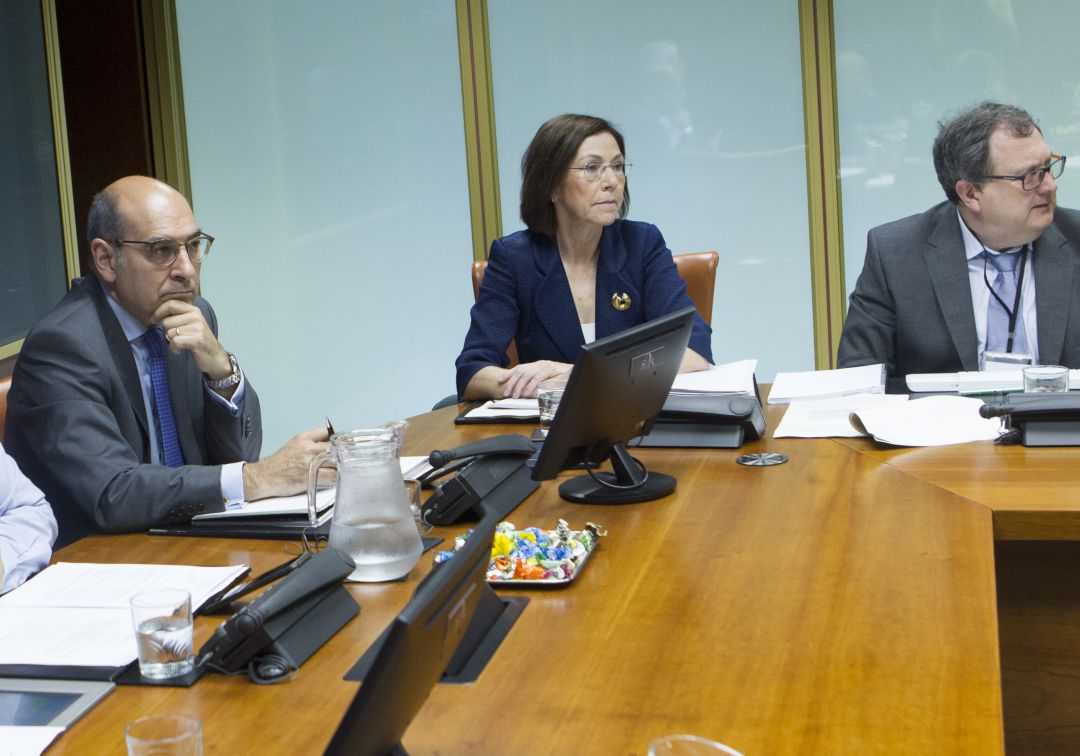La Fiscalía ve indicios de revelación de secretos en la OPE de Osakidetza